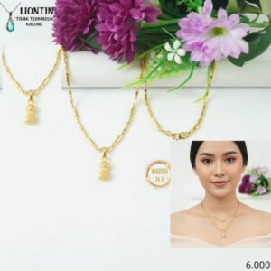Liontin 08